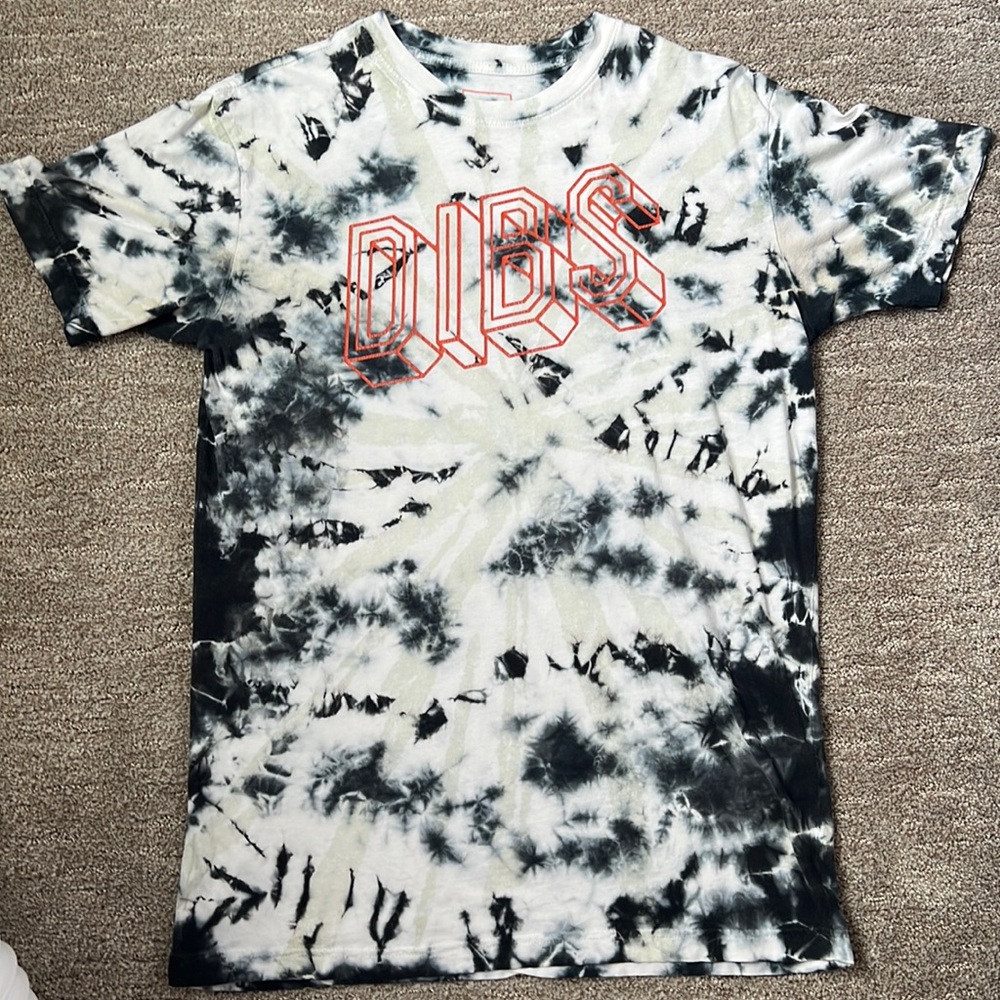 Dibs color changing tee shirt